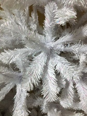 Сосна 1,85 м Icelandic iridescent белая с блеском