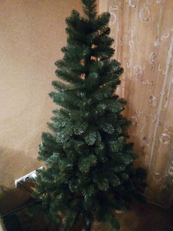 Искусственная новогодняя елка КАРПАТСКАЯ зелёная 190 см