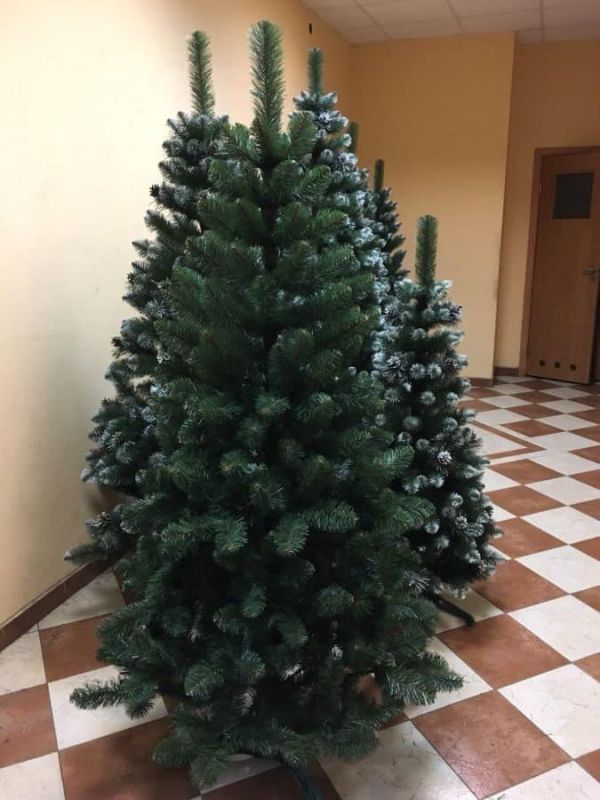 Искусственная новогодняя елка КАРПАТСКАЯ зелёная 230 см