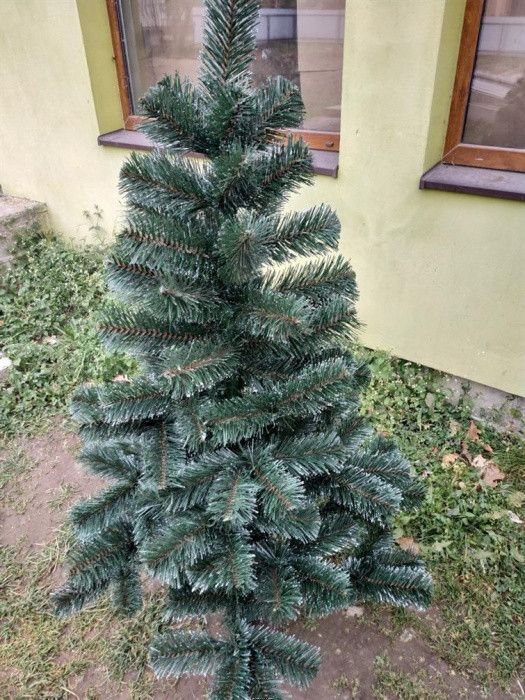 Искусственная новогодняя елка ЛЕСНАЯ с белыми кончиками 200 см