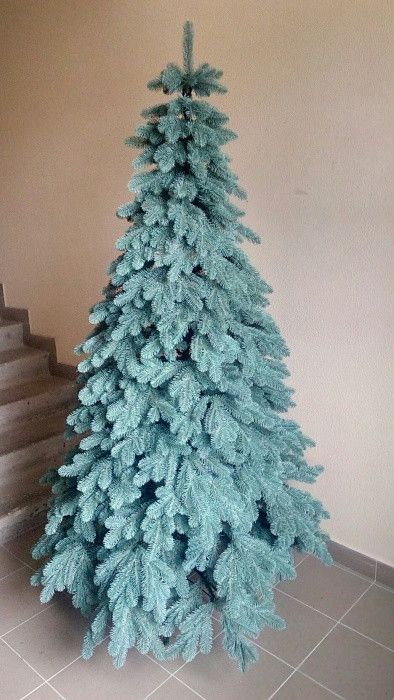 Искусственная голубая силиконовая елка КОВАЛЕВСКАЯ 230 см