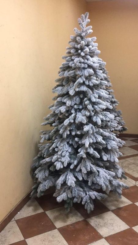 Искусственная новогодняя литая ель КОВАЛЕВСКАЯ ЗАСНЕЖЕННАЯ 180 см