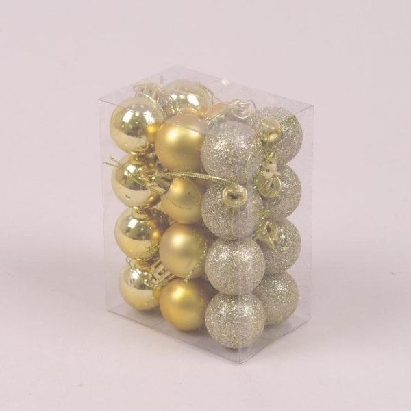 Набор пластиковых красных новогодних шаров 24 шт. D-3 см 44402