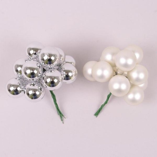 Кульки скляні 3 см. срібні (6 пучків-72 кульки) 44648